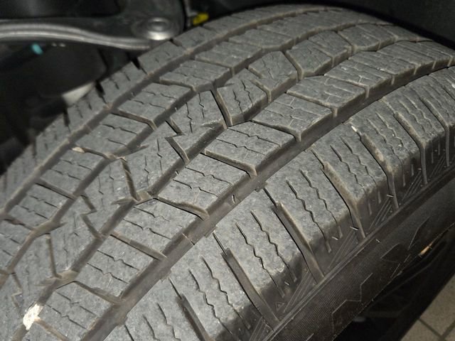 Used 2024 Chevrolet Silverado 1500 Custom Trail Boss w/ LPO, Dark Essentials Package image 25