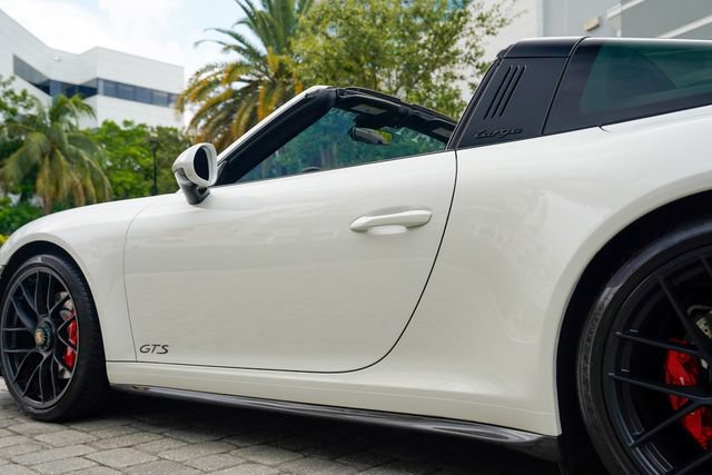 Used 2018 Porsche 911 Targa 4 GTS AWD/4WD image 19
