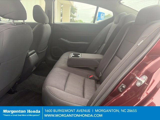 Used 2025 Nissan Altima 2.5 SV FWD image 20