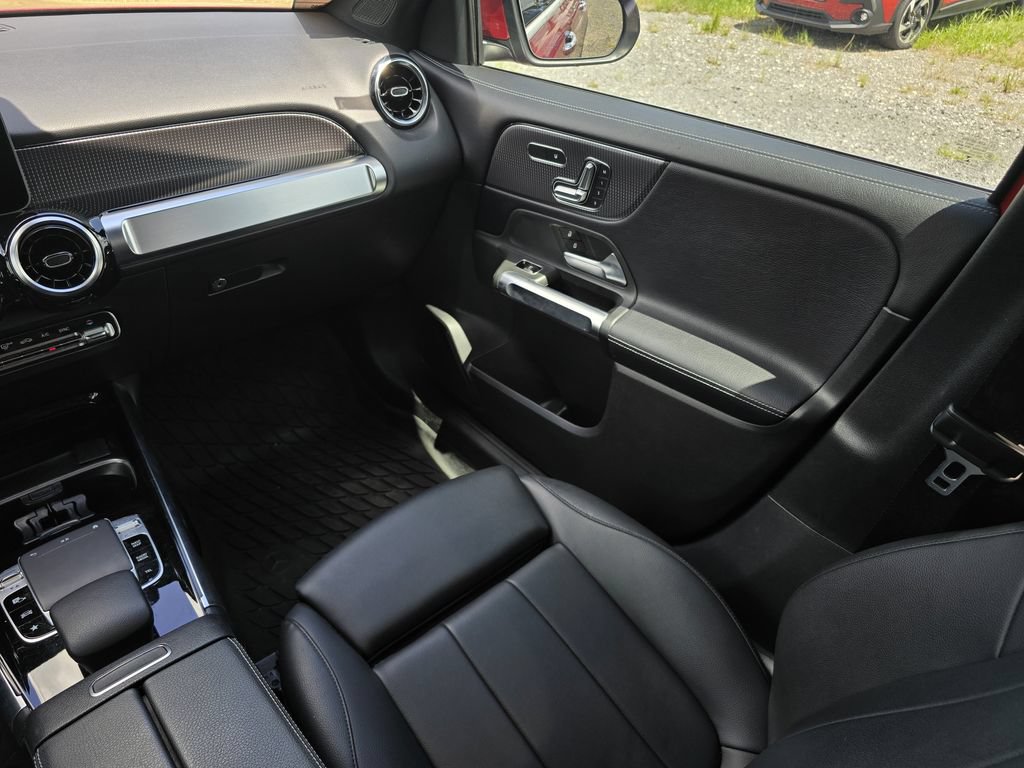 Used 2020 Mercedes-Benz GLB 250 4MATIC image 22