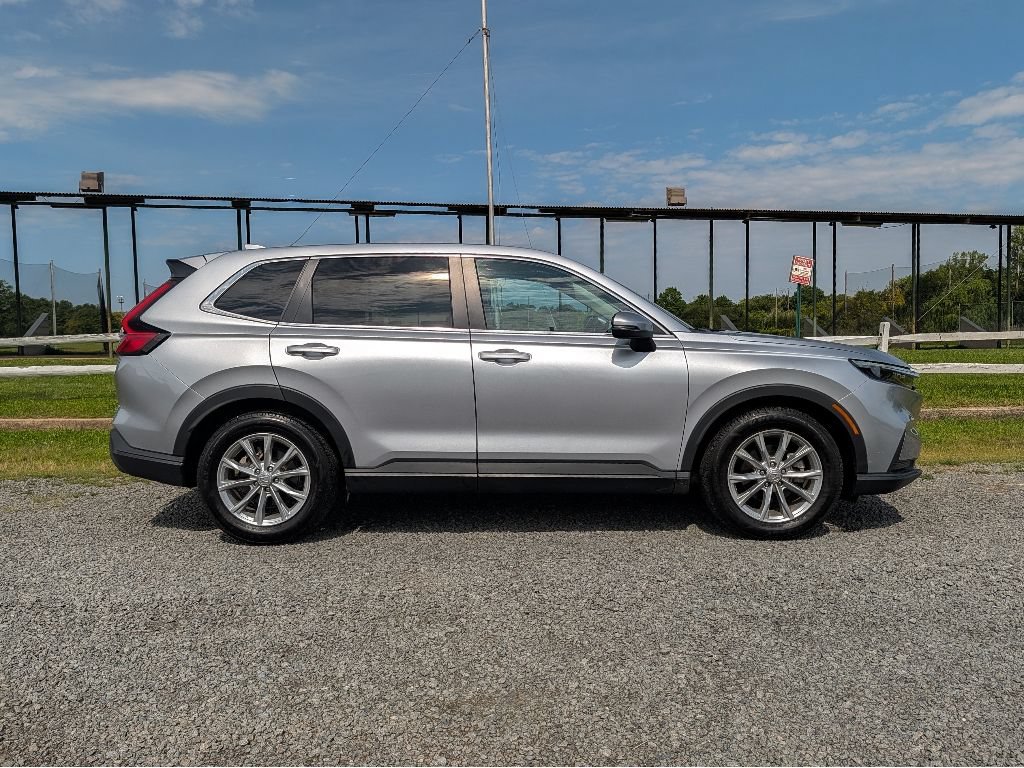 Used 2024 Honda CR-V EX image 4
