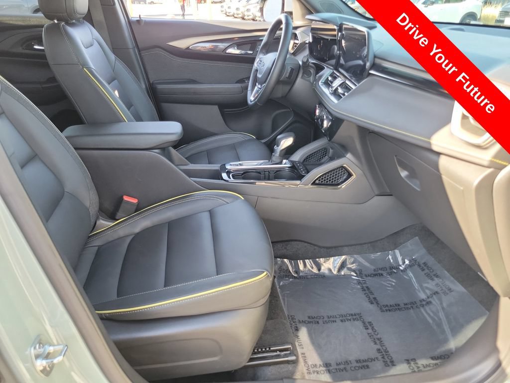 Used 2024 Chevrolet TrailBlazer ACTIV FWD image 18