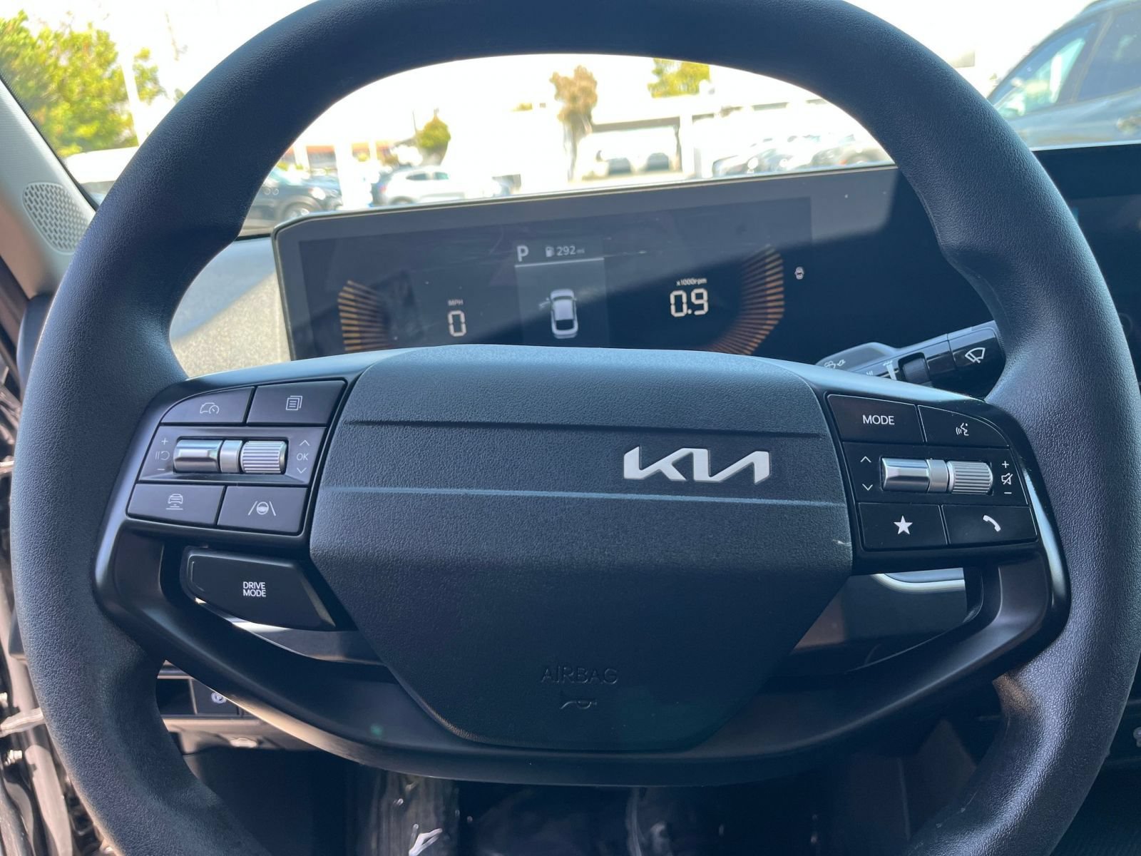 Used 2025 Kia K4 FWD image 29