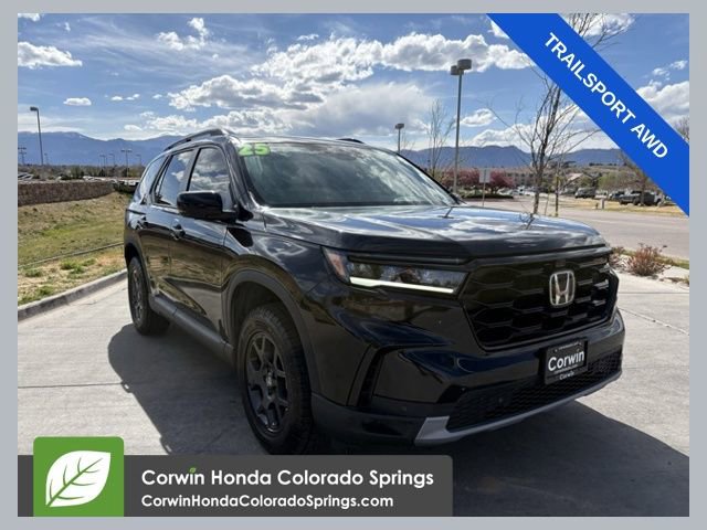 Used 2025 Honda Pilot TrailSport