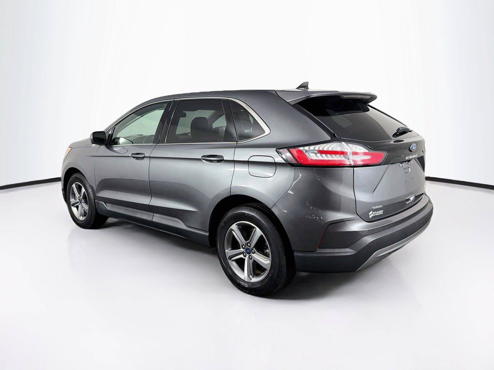 Used 2022 Ford Edge SEL w/ Convenience Package AWD/4WD image 9