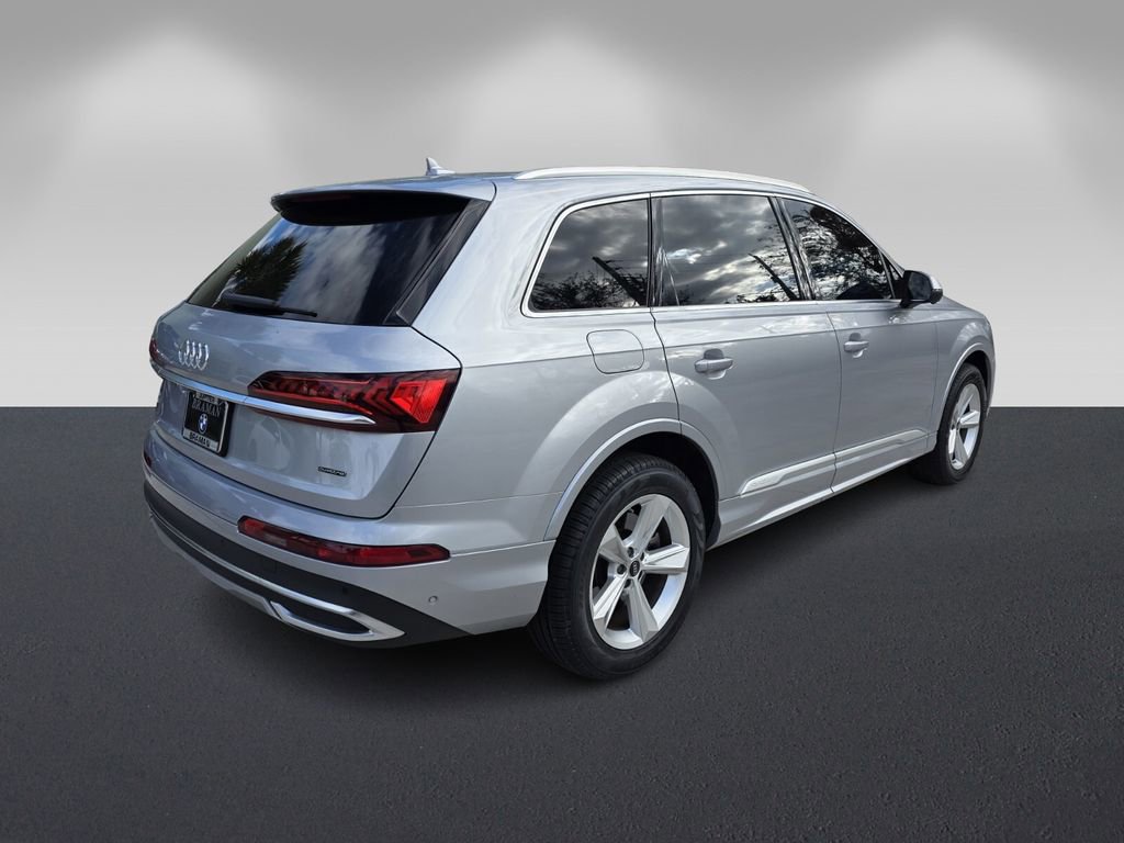 Used 2022 Audi Q7 3.0T Premium w/ Convenience Package image 4