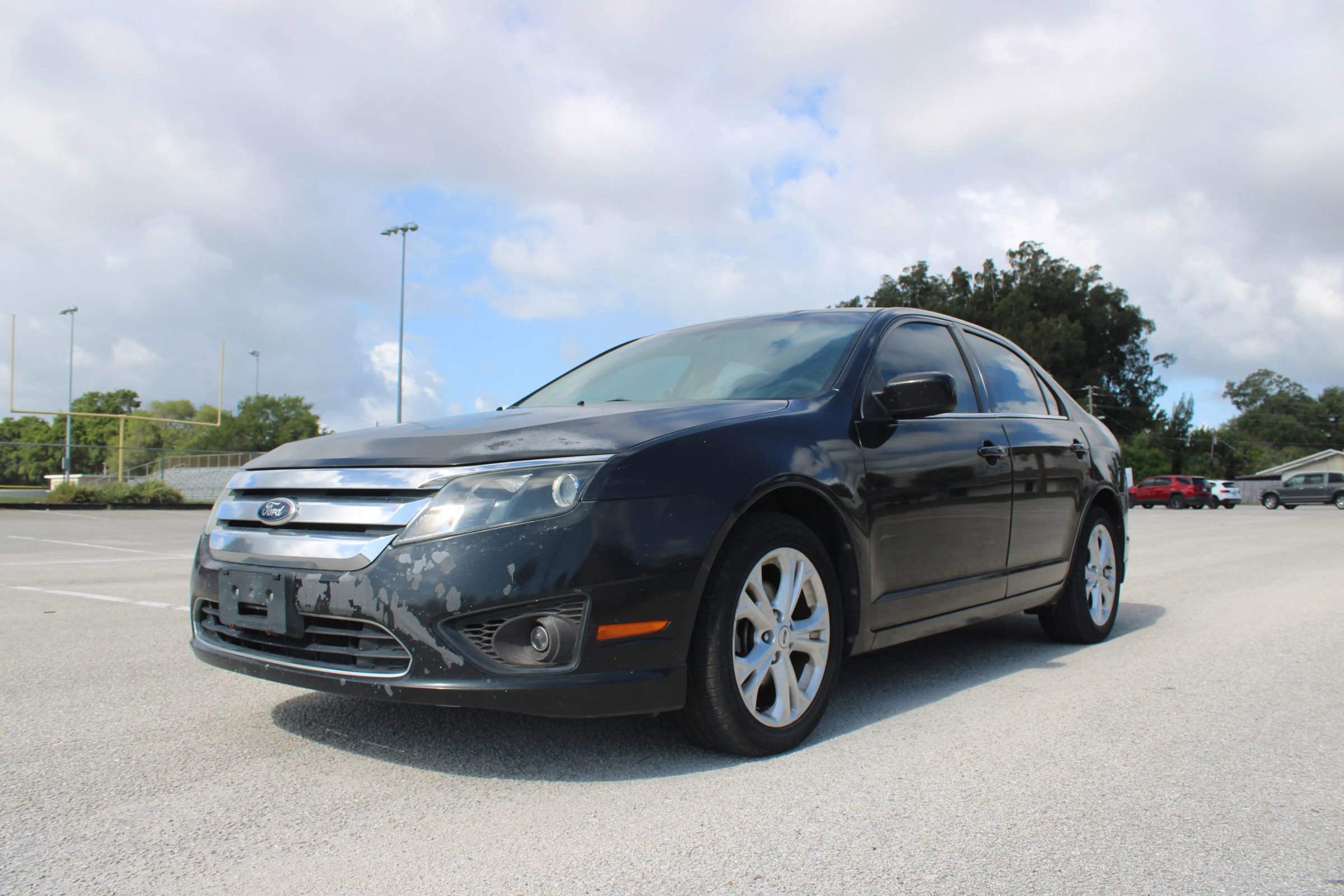 Used 2012 Ford Fusion SE FWD image 3