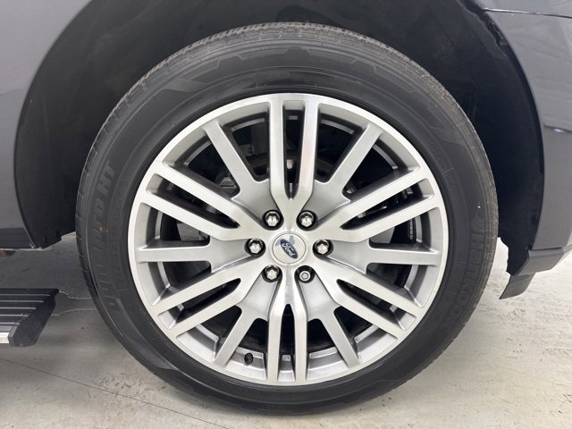 Used 2023 Ford Expedition Max Limited image 34