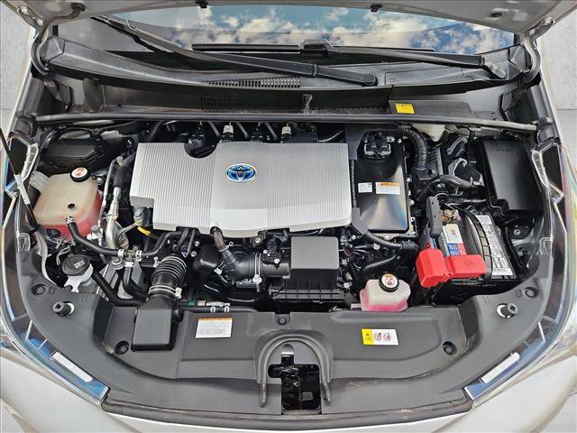 Used 2017 Toyota Prius Three FWD image 21