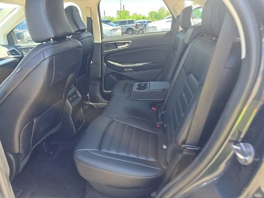 Used 2024 Ford Edge SEL w/ Convenience Package AWD/4WD image 6