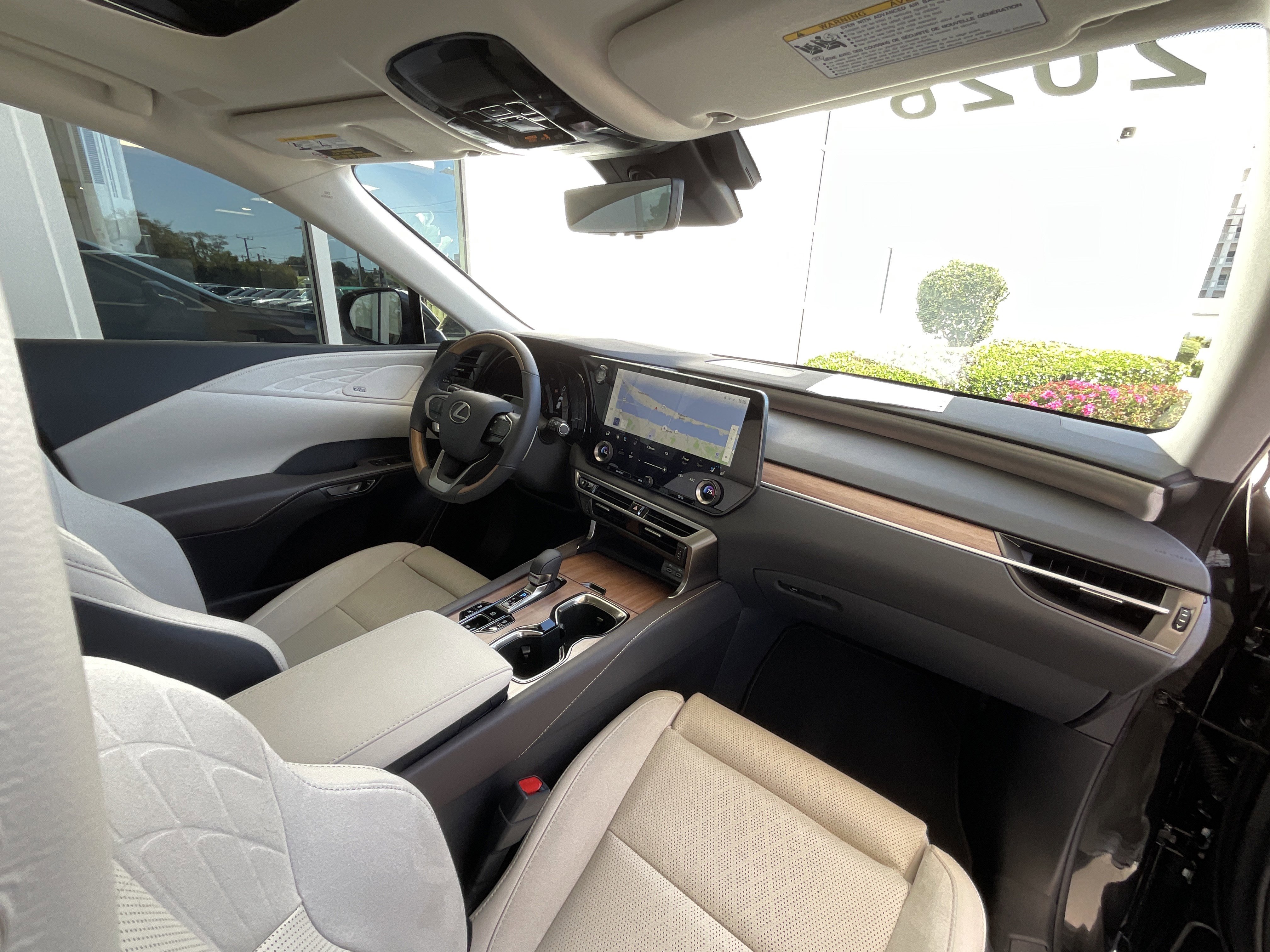 Used 2026 Lexus RX 350 w/ Convenience Package image 21