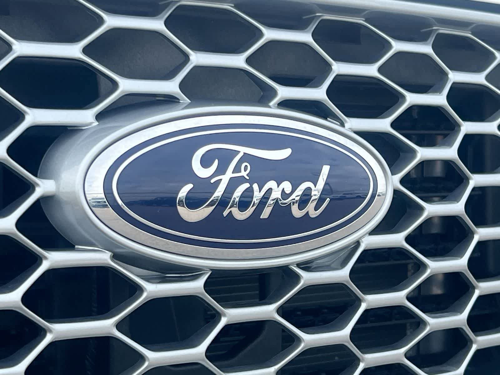 Used 2023 Ford Edge SEL w/ Convenience Package AWD/4WD image 12