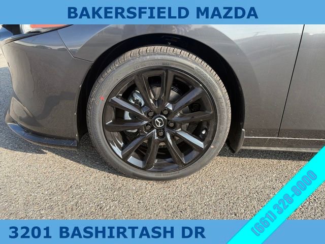 New 2026 MAZDA MAZDA3 Hatchback w/Premium Plus Pkg image 19