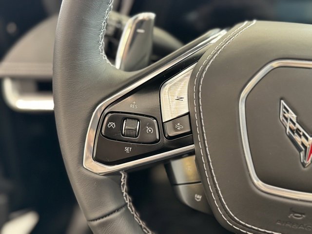 Used 2025 Chevrolet Corvette Stingray Coupe w/ 1LT image 18