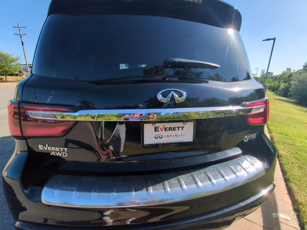 Used 2021 INFINITI QX80 Sensory w/ All-Season Package AWD/4WD image 6