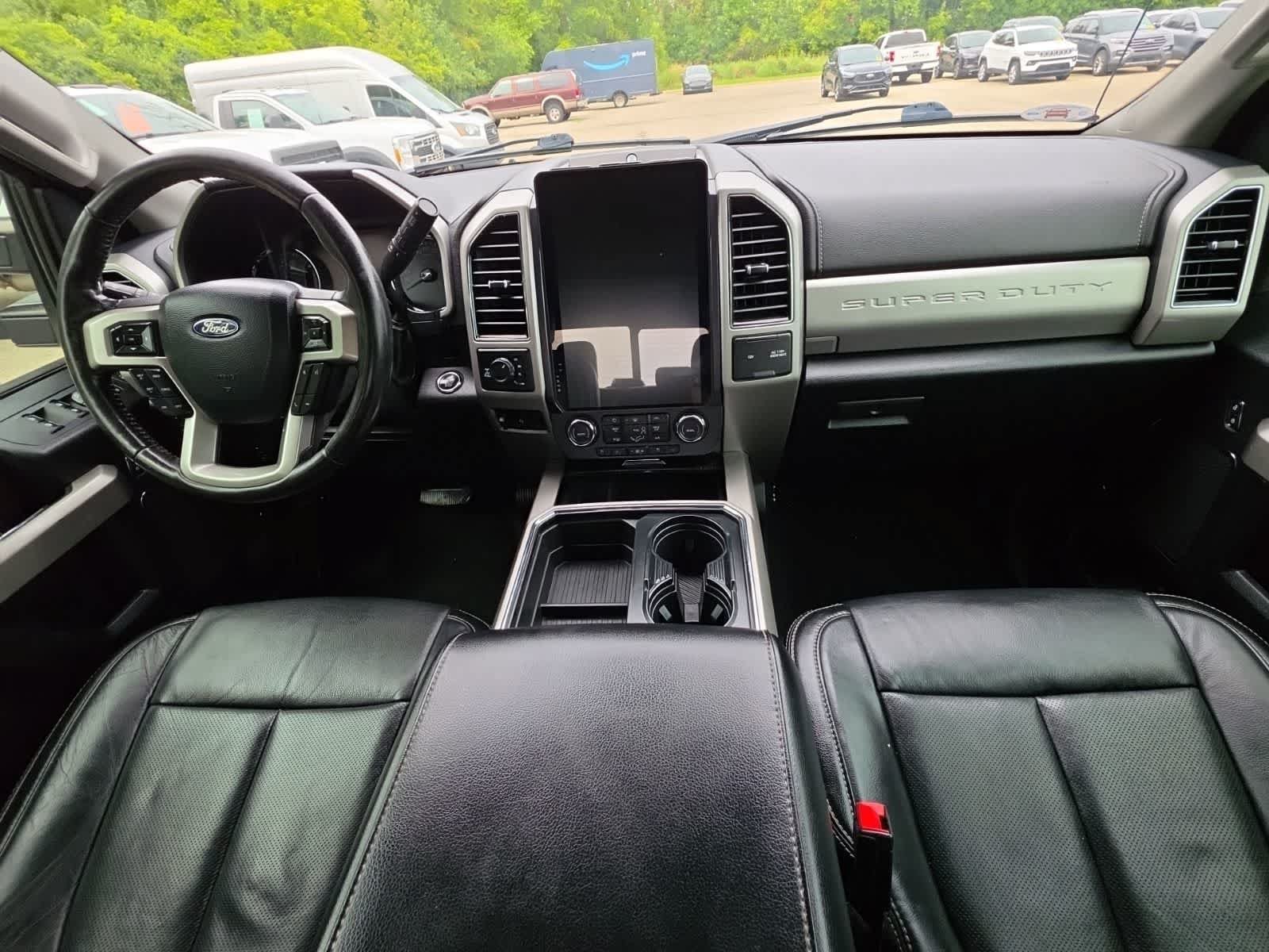 Used 2020 Ford F350 Lariat w/ Tremor Off-Road Package AWD/4WD image 42
