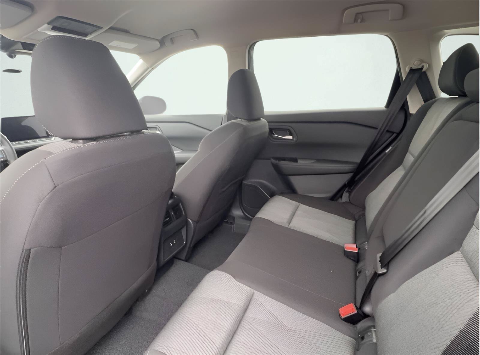 New 2026 Nissan Rogue SV FWD image 18