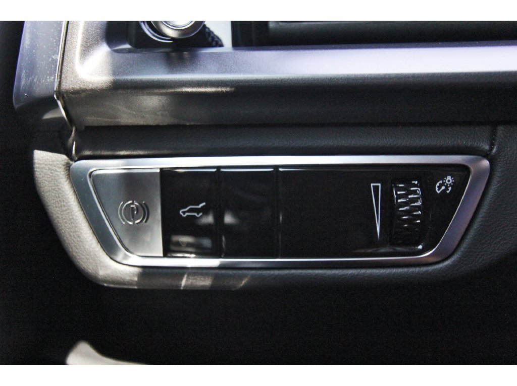 New 2027 Cadillac Vistiq Luxury AWD/4WD image 15