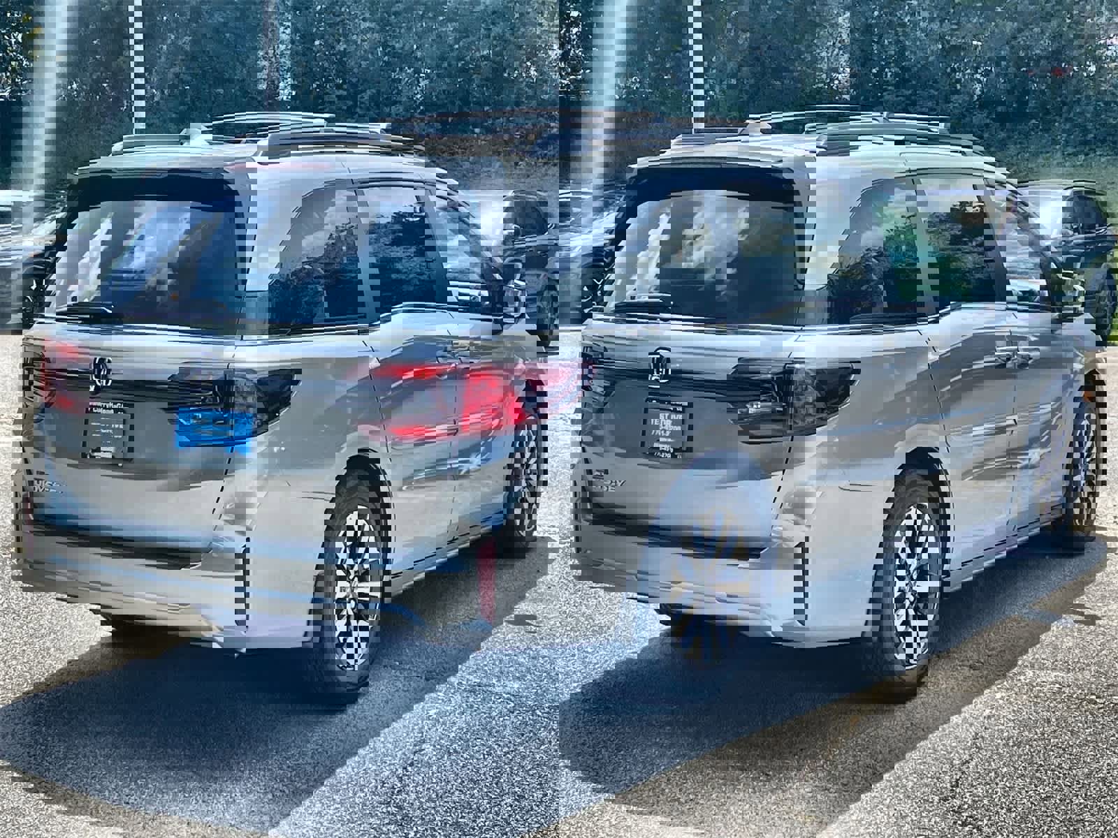 New 2026 Honda Odyssey EX-L image 4