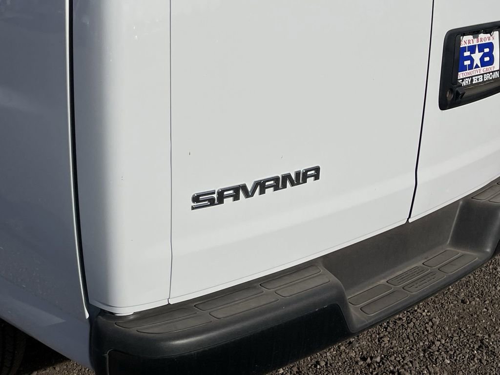New 2025 GMC Savana 2500 w/ Driver Convenience Package RWD image 32