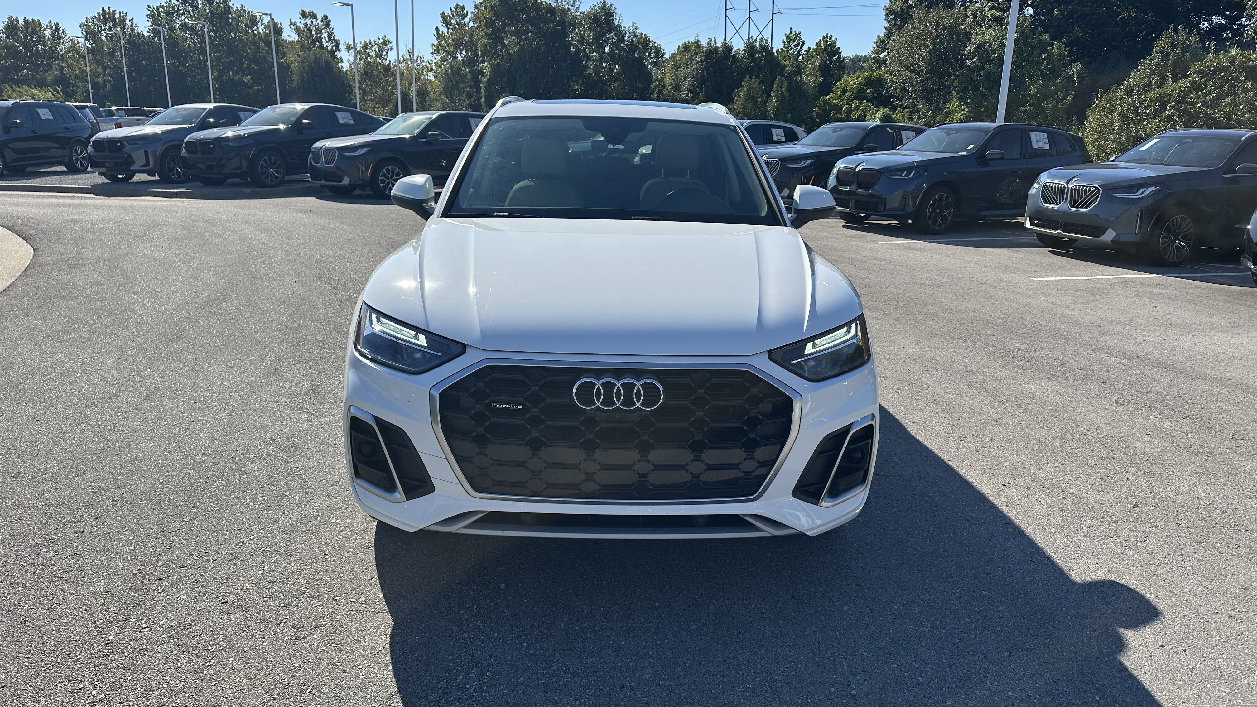 Used 2022 Audi Q5 2.0T Premium Plus AWD/4WD image 3