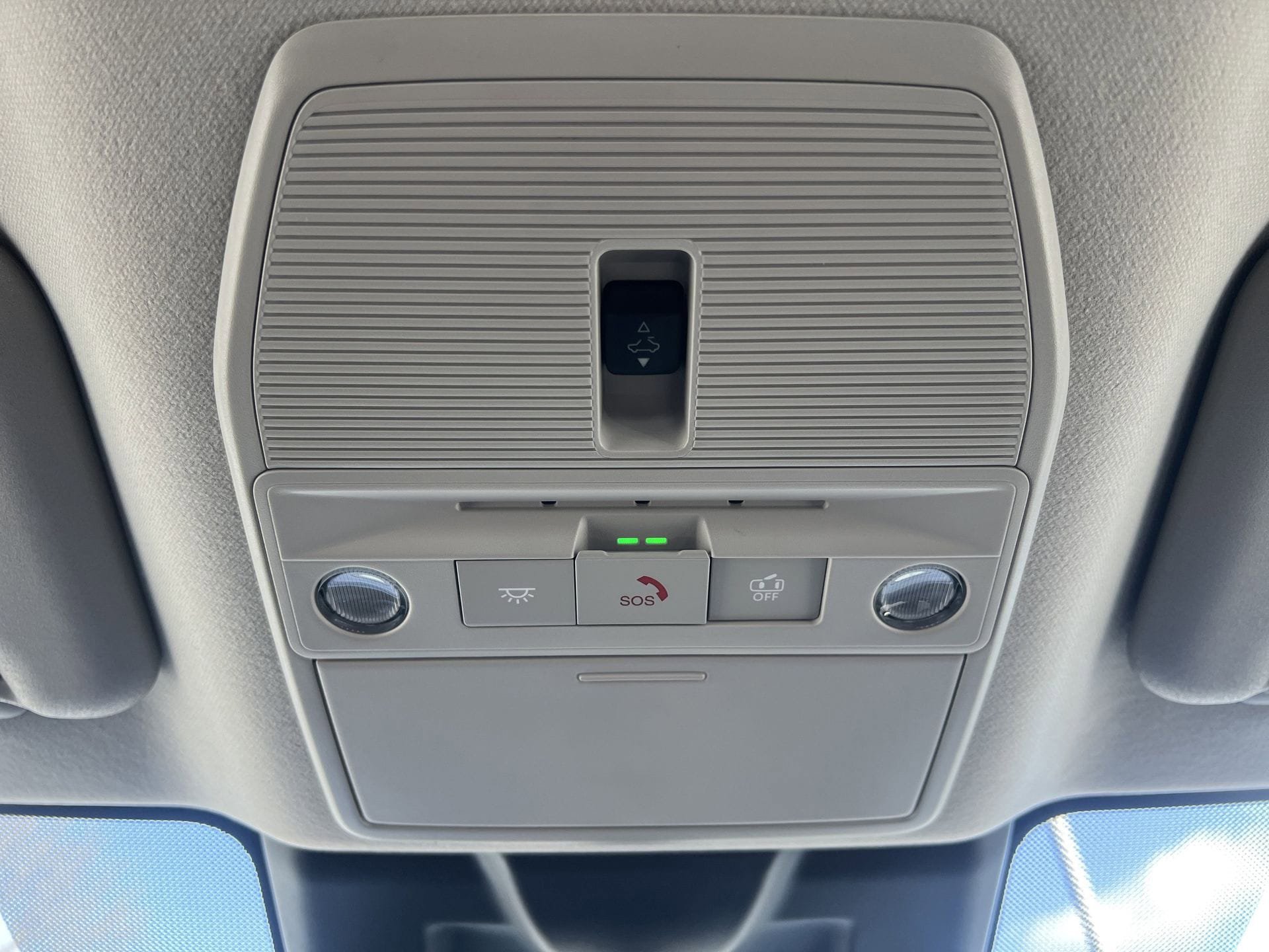 New 2026 Nissan Sentra SR w/ SR Premium Package FWD image 12