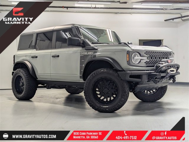 Used 2022 Ford Bronco Everglades image 1