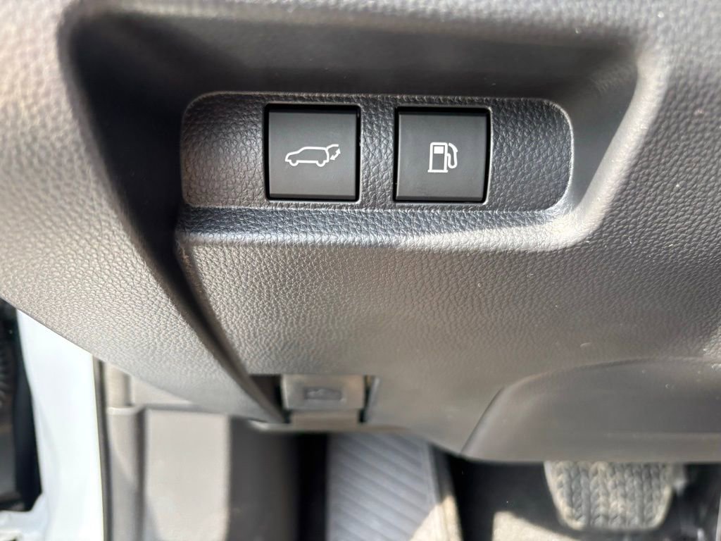 New 2026 Toyota Crown Signia image 32