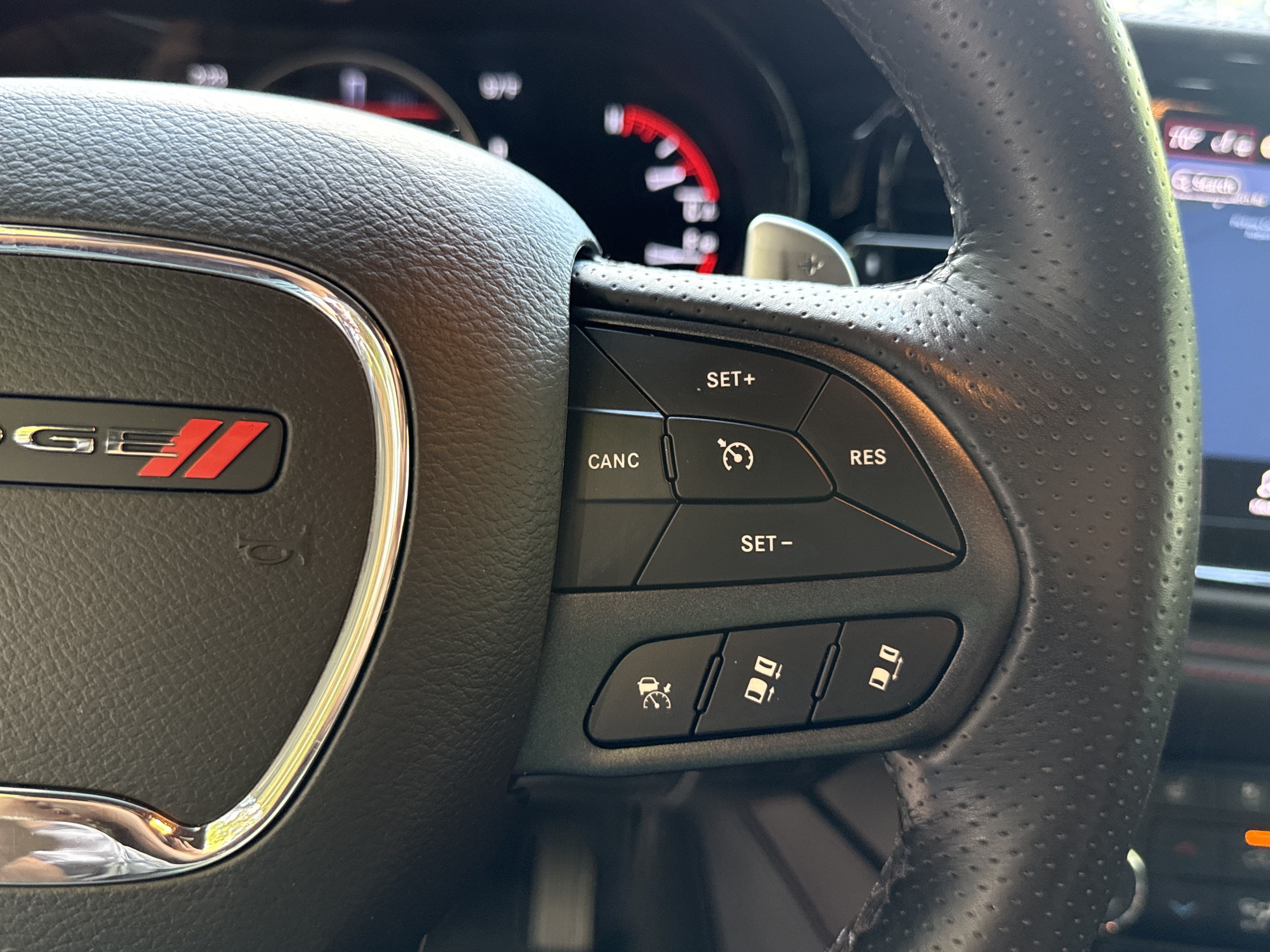 Used 2023 Dodge Durango R/T AWD/4WD image 25