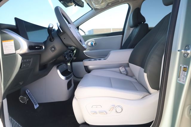 New 2026 Hyundai Ioniq 9 Calligraphy image 13