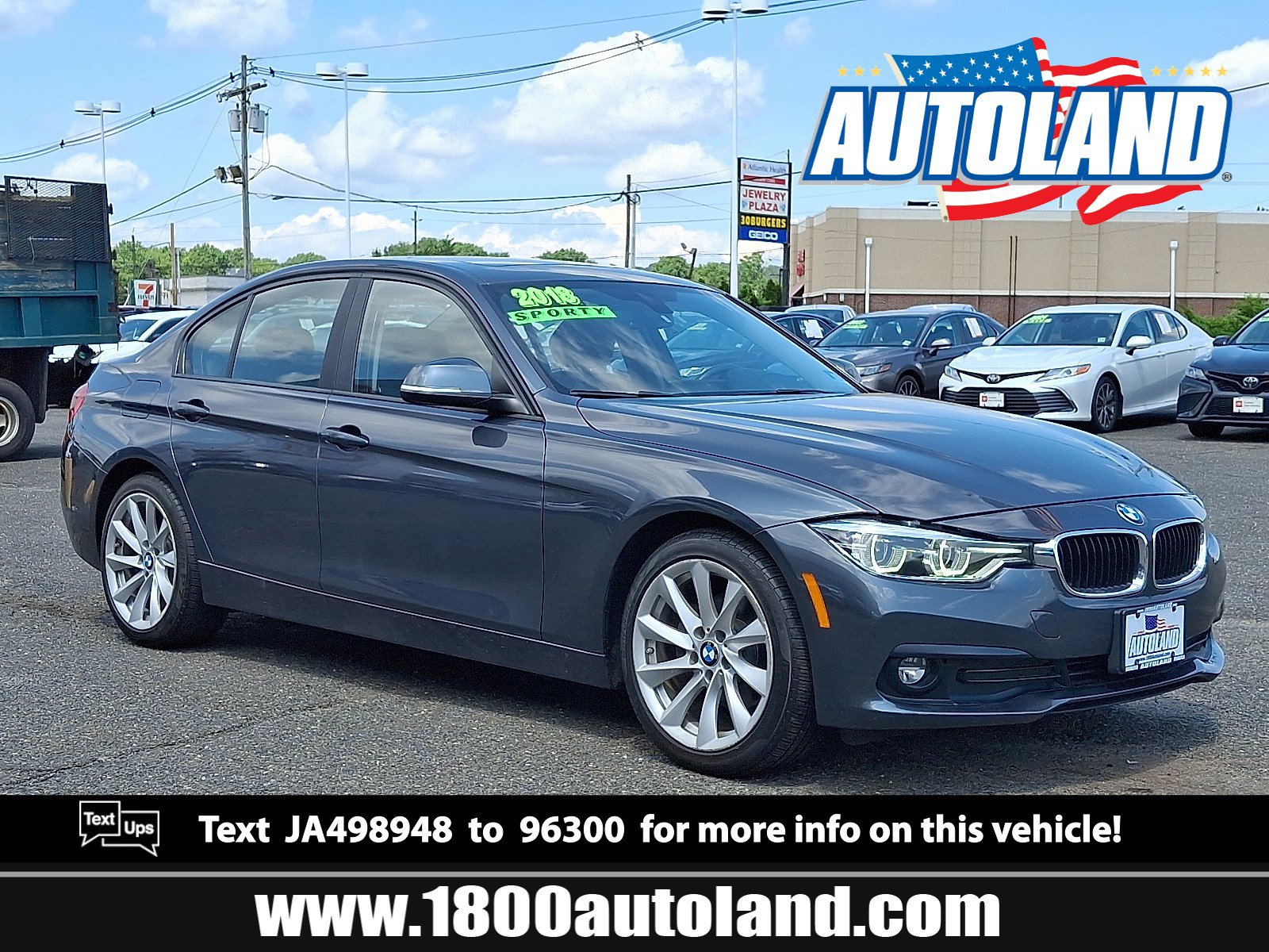 Used 2018 BMW 320i xDrive Sedan w/ Convenience Package AWD/4WD image 1