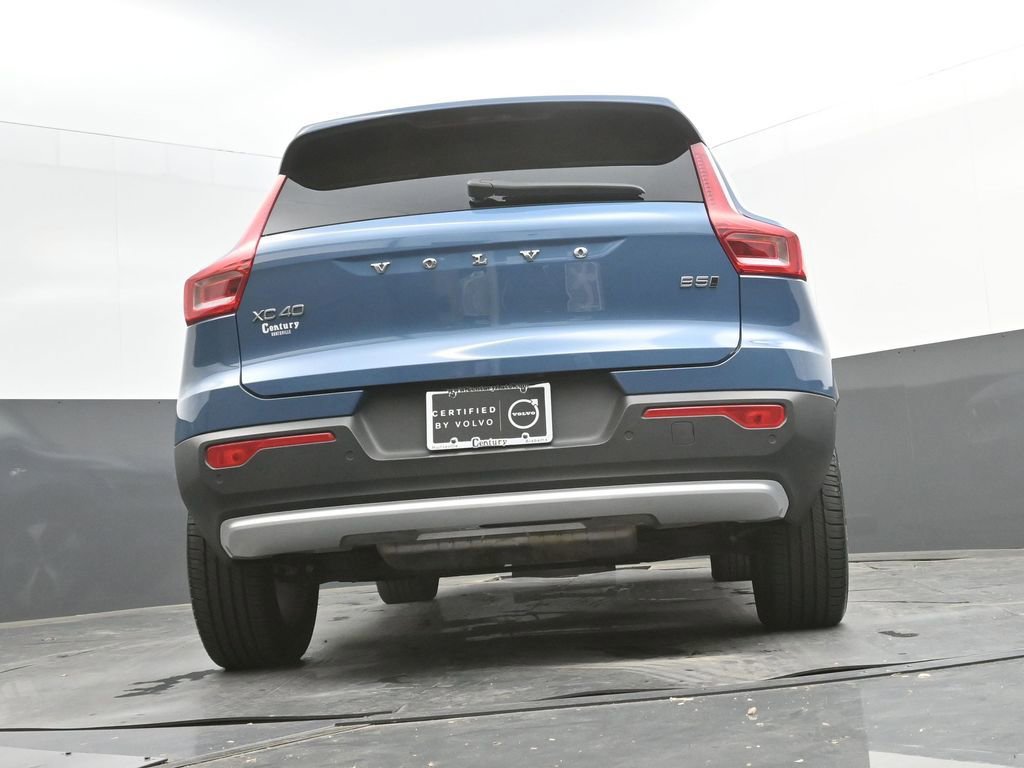 Certified 2024 Volvo XC40 B5 Plus image 34
