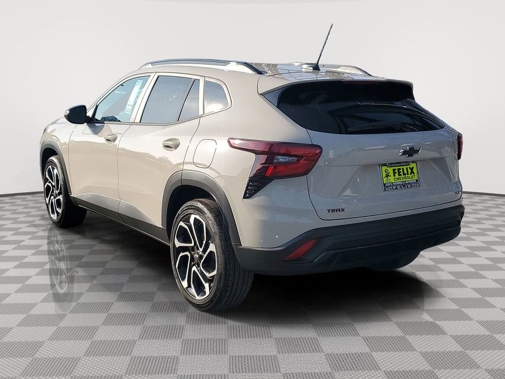 New 2026 Chevrolet Trax RS w/ Driver Confidence Package image 4