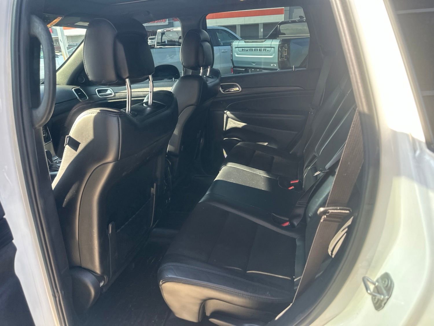 Used 2019 Jeep Grand Cherokee Altitude AWD/4WD image 17