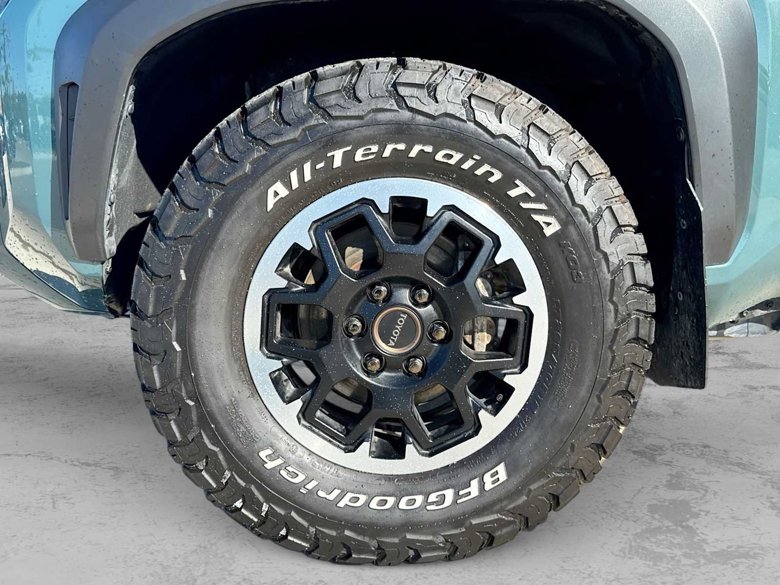 Used 2025 Toyota 4Runner TRD Off-Road Premium AWD/4WD image 13