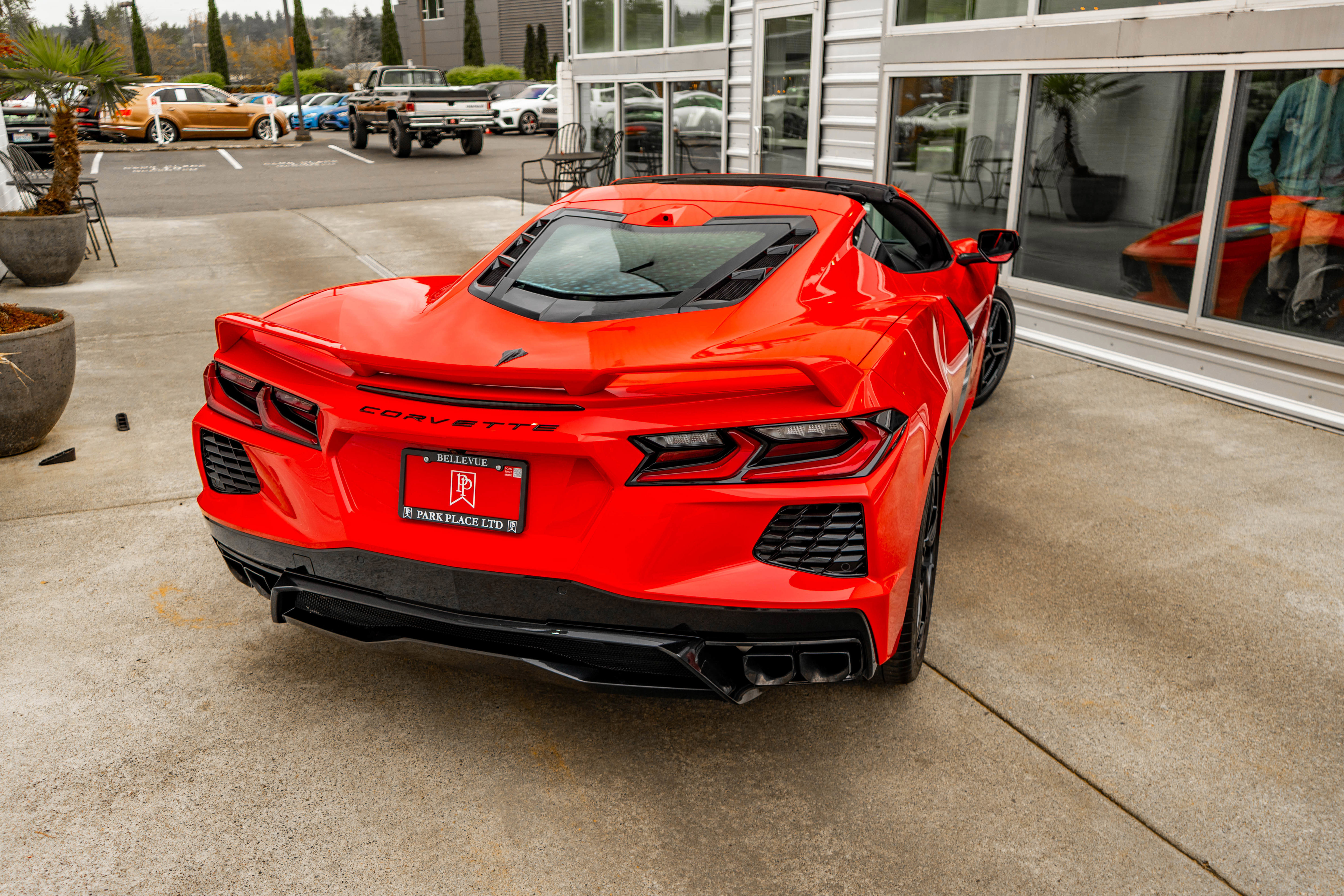 Used 2024 Chevrolet Corvette Stingray Premium Cpe w/ Z51 Performance Package RWD image 6