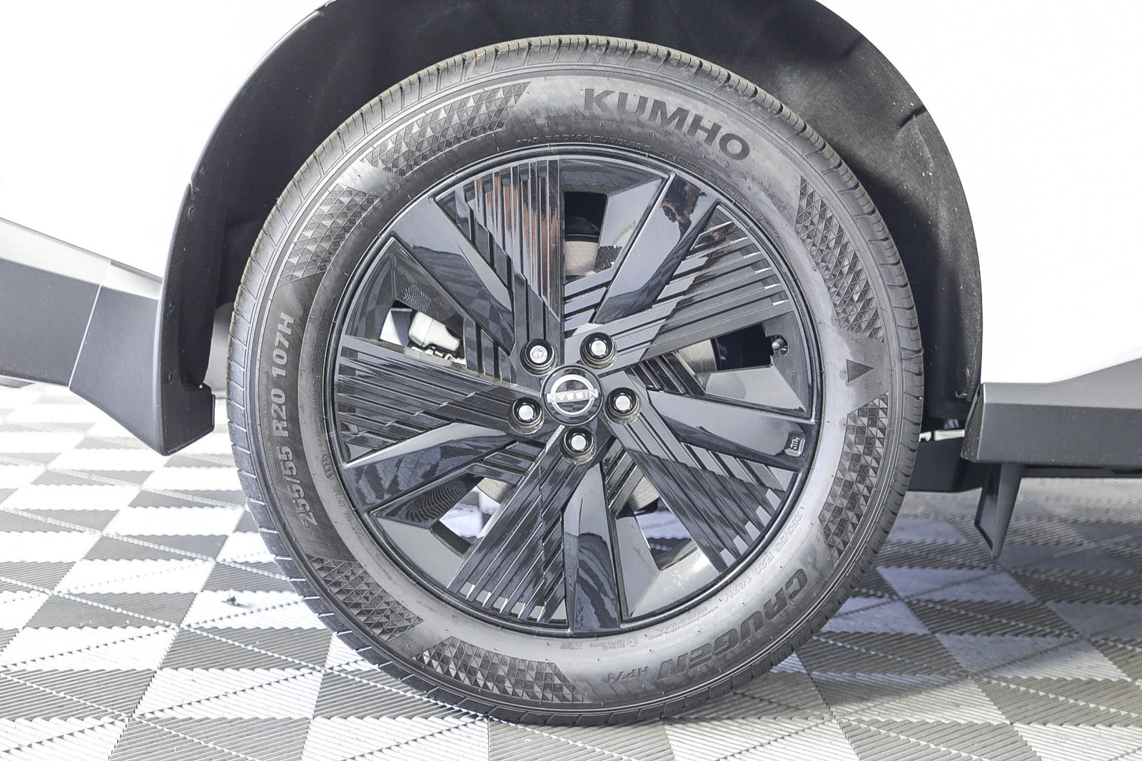 Used 2025 Nissan Murano SV FWD image 11