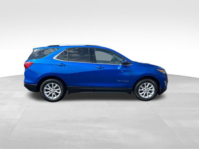 Used 2019 Chevrolet Equinox LT w/ Sun & Navigation Package image 4