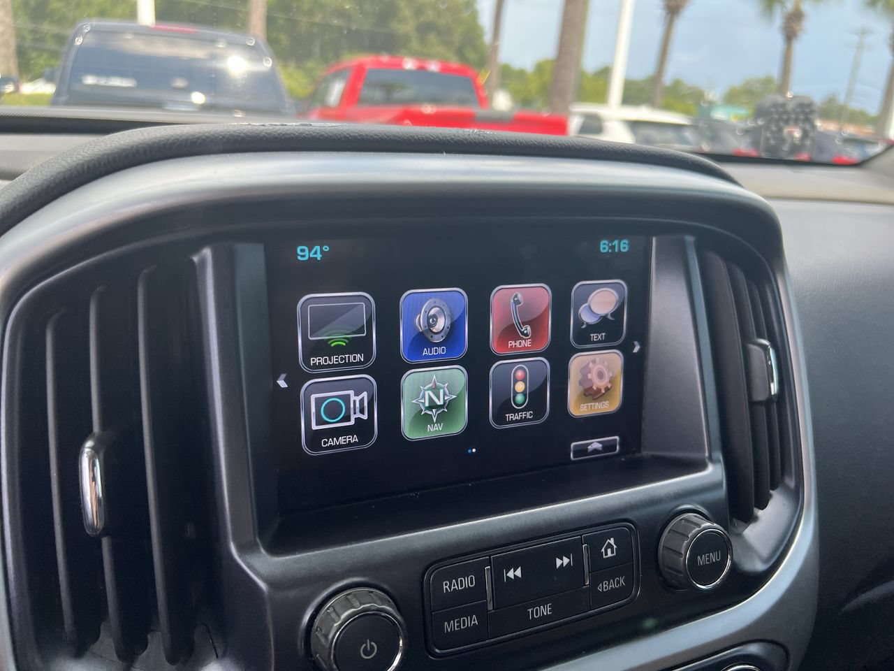 Used 2018 Chevrolet Colorado ZR2 AWD/4WD image 23