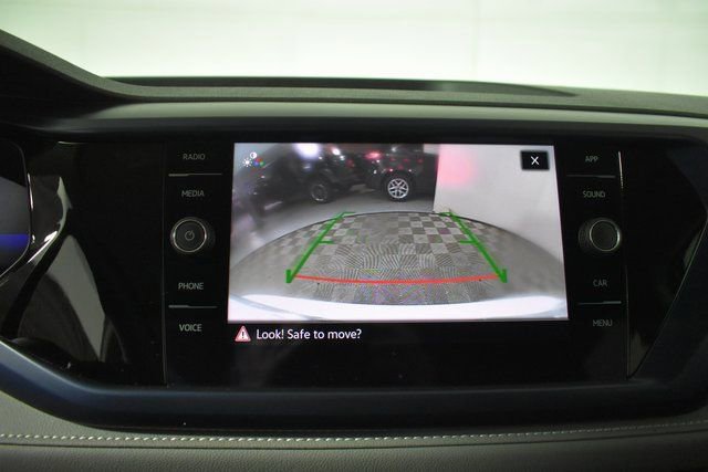 Used 2024 Volkswagen Taos SE FWD image 23
