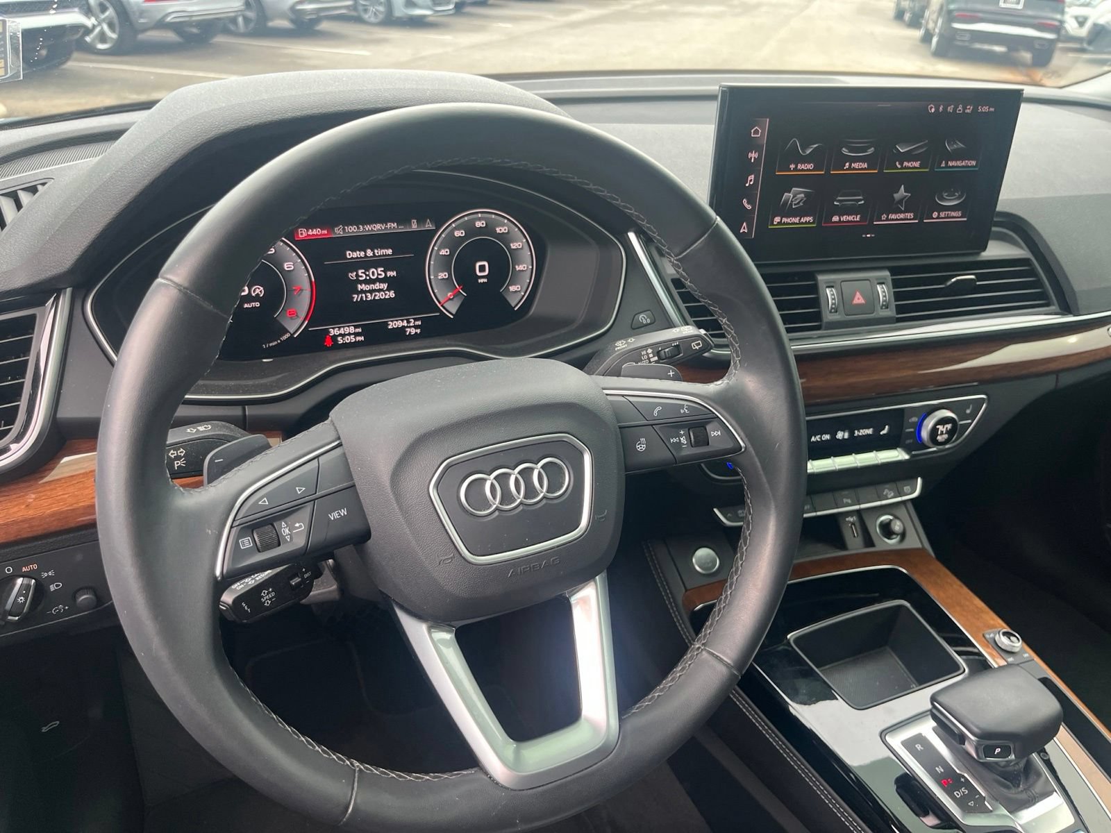 Used 2023 Audi Q5 2.0T Premium Plus w/ Premium Plus Package AWD/4WD image 17