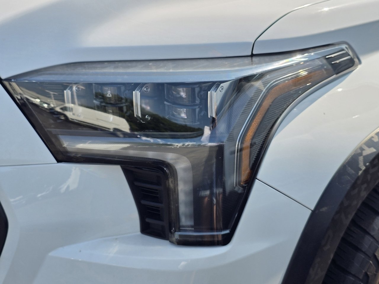 Used 2025 Toyota Sequoia TRD Pro AWD/4WD image 21