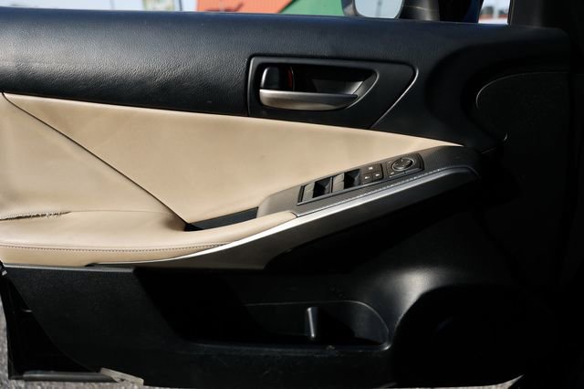 Used 2017 Lexus IS 200t F Sport image 48