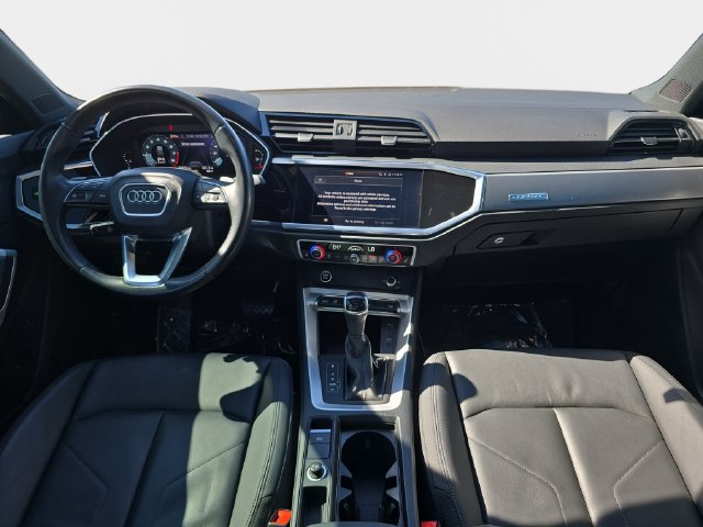Used 2022 Audi Q3 2.0T Premium AWD/4WD image 10