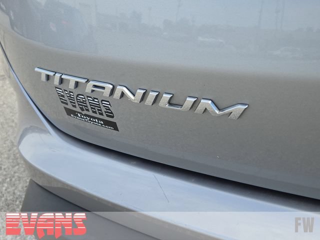 Used 2024 Ford Edge Titanium AWD/4WD image 4