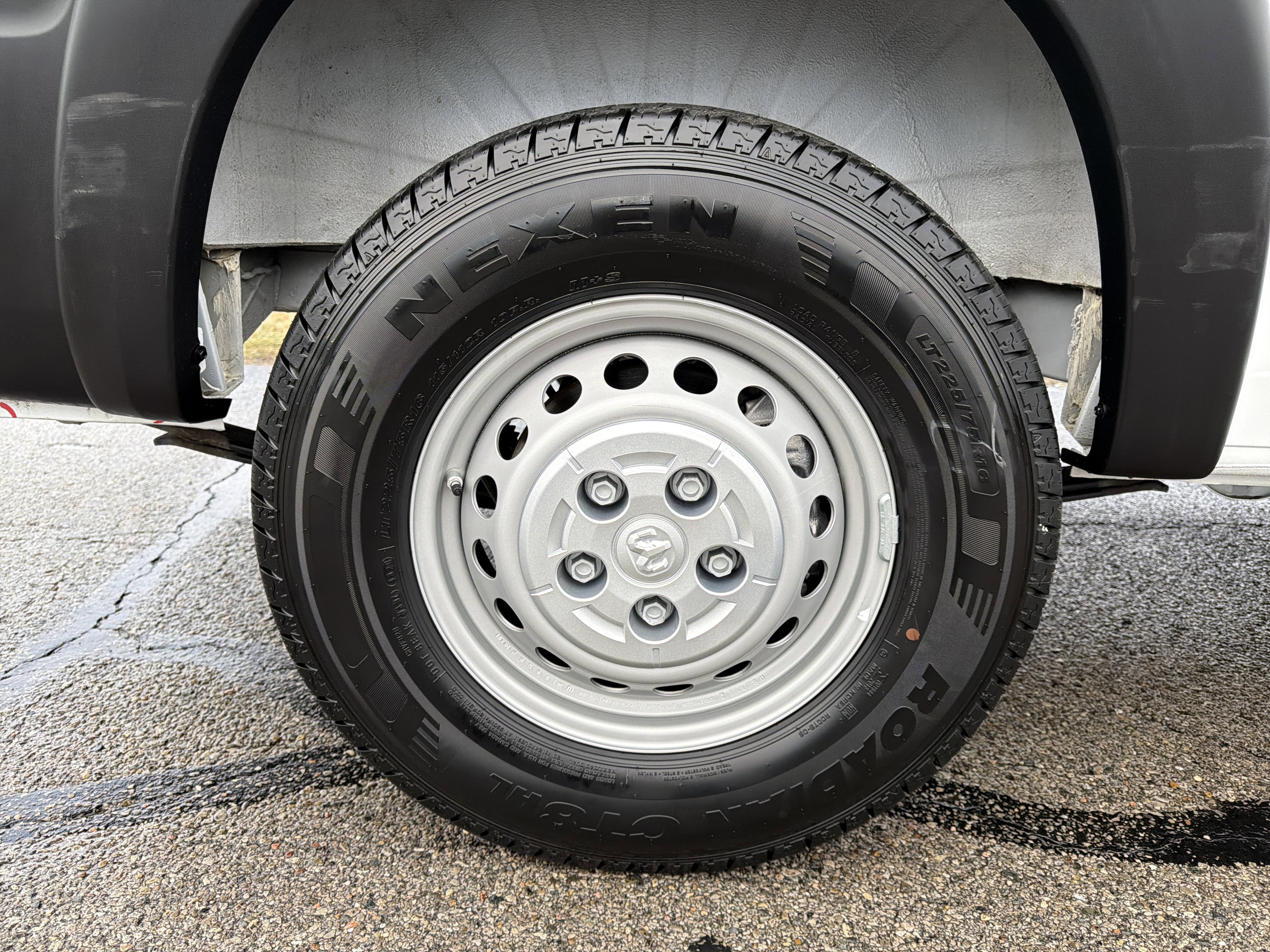 Used 2024 RAM ProMaster 2500 image 9