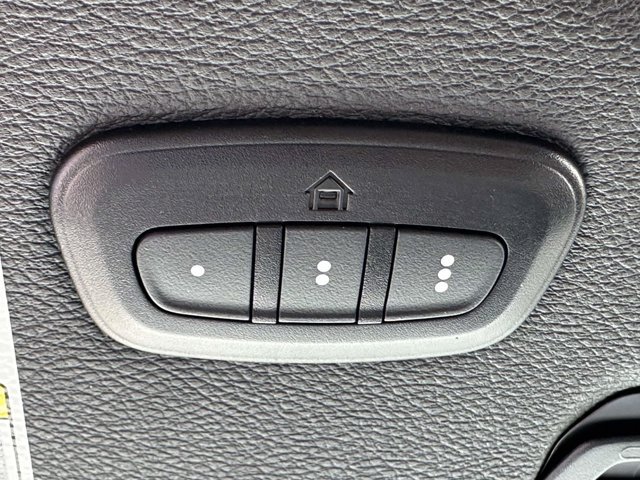 Used 2023 Jeep Wrangler Unlimited w/ Cold Weather Group AWD/4WD image 29
