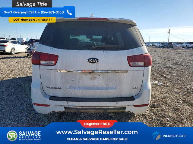 Used 2017 Kia Sedona LX w/ LX Essentials Premium Package FWD image 8