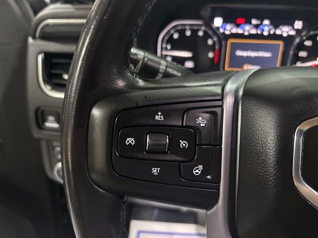 Used 2021 GMC Yukon SLT w/ SLT Premium Package image 16