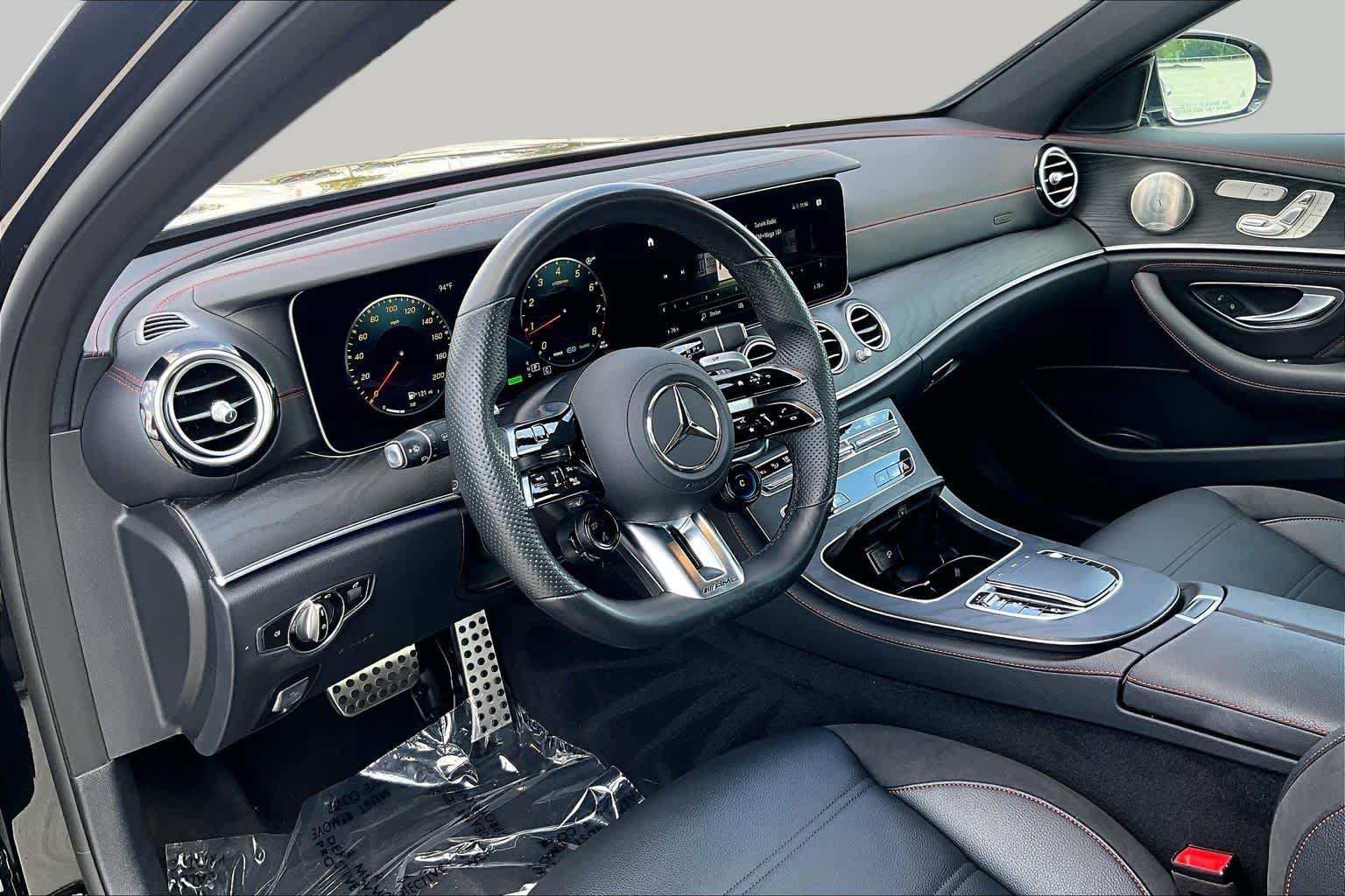 Used 2022 Mercedes-Benz E 53 AMG 4MATIC Sedan image 16